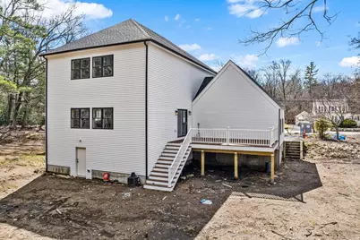 583 Fletcher St, Northbridge, MA 01588 - Photo 36