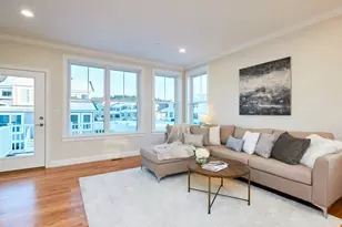 299 Lexington St, Woburn, MA 01801 - Photo 8