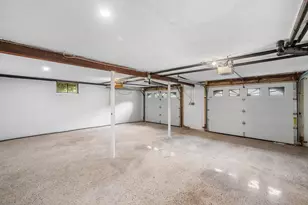 29 Patricia Rd, Peabody, MA 01960 - Photo 40