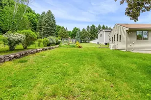 29 Patricia Rd, Peabody, MA 01960 - Photo 10