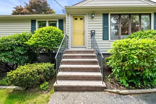 29 Patricia Rd, Peabody, MA 01960 - Photo 6