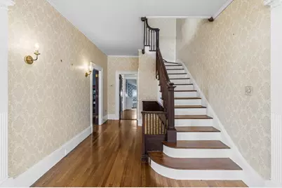 293 Hawthorn St, New Bedford, MA 02740 - Photo 14