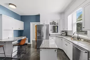 293 Hawthorn St, New Bedford, MA 02740 - Photo 6