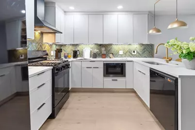 4 Snelling Pl #4, Boston, MA 02113 - Photo 4