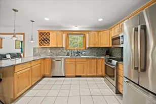 2 Furlong Cir, Lakeville, MA 02347 - Photo 18