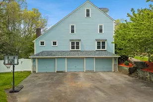 2 Furlong Cir, Lakeville, MA 02347 - Photo 2