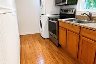 21 Bicknell St, Attleboro, MA 02703 - Photo 8