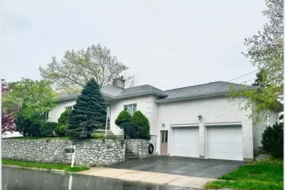 66 Nells Pond Road, Lynn, MA 01904 - Photo 2