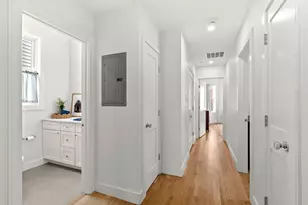 298 Maverick St, Boston, MA 02128 - Photo 12