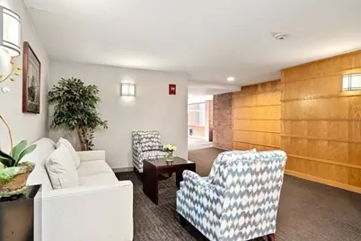 183 Oak Street #405, Newton, MA 02464 - Photo 4