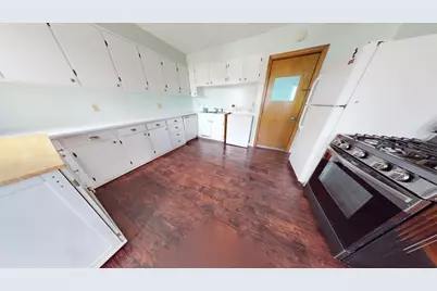 27 Princeton St, Medford, MA 02155 - Photo 10