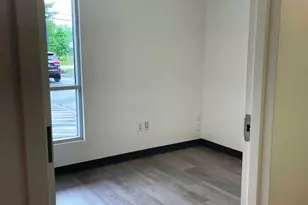 111 Washington St, Plainville, MA 02762 - Photo 10