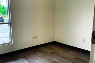 111 Washington St, Plainville, MA 02762 - Photo 6