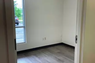 111 Washington St, Plainville, MA 02762 - Photo 10
