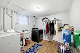 87 Squire Ln, Springfield, MA 01118 - Photo 26