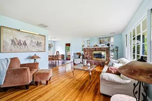87 Squire Ln, Springfield, MA 01118 - Photo 6
