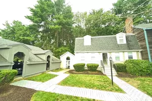 24 Camelot Ct, Stoughton, MA 02072 - Photo 2