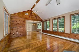 19 Essex Heights Dr, Weymouth, MA 02188 - Photo 24