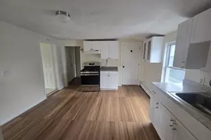 111 Brookline St, Lynn, MA 01902 - Photo 2