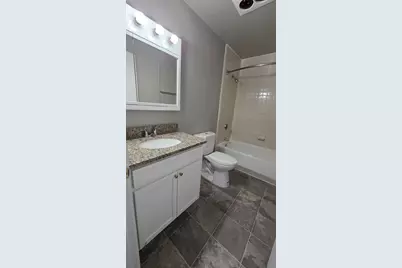 36 South Point Drive #36, Boston, MA 02125 - Photo 18