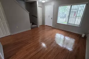 36 S Point Dr, Boston, MA 02125 - Photo 2