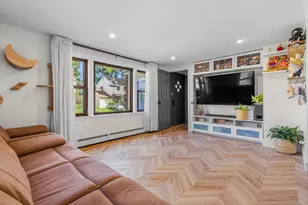 11 Hartlawn Rd, Boston, MA 02132 - Photo 8