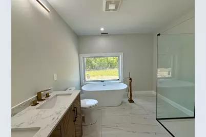1 Great Woods Cir, Norton, MA 02766 - Photo 6