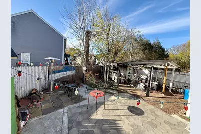 26 Acorn St, Brockton, MA 02302 - Photo 6