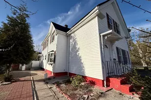 26 Acorn St, Brockton, MA 02302 - Photo 4