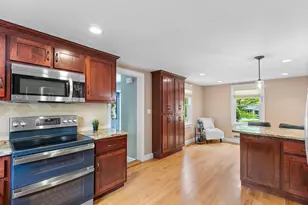 61 Pine Ridge Dr, Franklin, MA 02038 - Photo 14