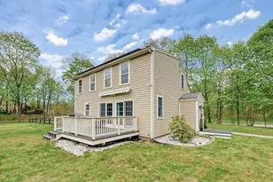 424 Dedham St, Wrentham, MA 02093 - Photo 30
