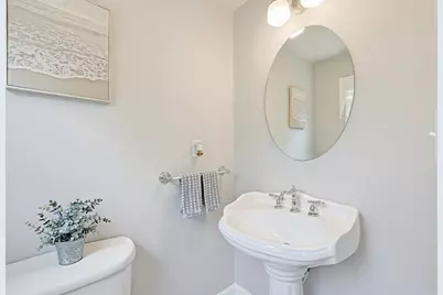 424 Dedham St, Wrentham, MA 02093 - Photo 16