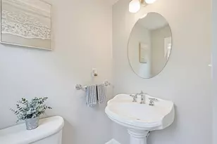 424 Dedham St, Wrentham, MA 02093 - Photo 16