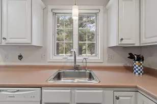 41 Fairway Dr, Tewksbury, MA 01876 - Photo 12