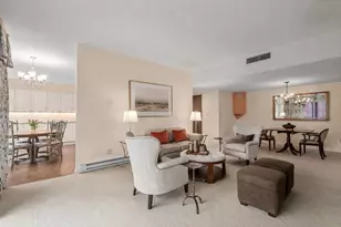 65 Grove St, Wellesley, MA 02482 - Photo 10