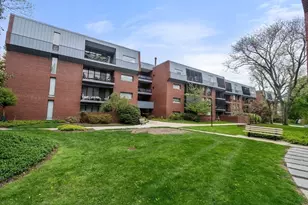 65 Grove St, Wellesley, MA 02482 - Photo 26