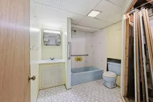 83 Shore Dr, Auburn, MA 01501 - Photo 40