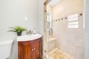 42 Roslin St, Boston, MA 02124 - Photo 14