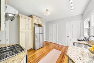 42 Roslin St, Boston, MA 02124 - Photo 10