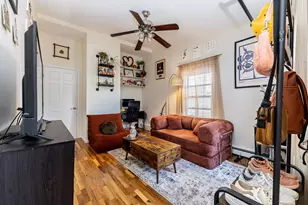 13 Vinton St, Boston, MA 02127 - Photo 1