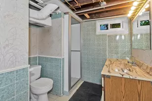 21 Winthrop St, Northampton, MA 01060 - Photo 36