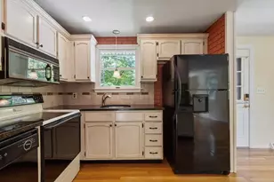 24 Meadowview Rd, Georgetown, MA 01833 - Photo 12