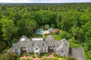 5 Hamlins Xing, Dover, MA 02030 - Photo 1