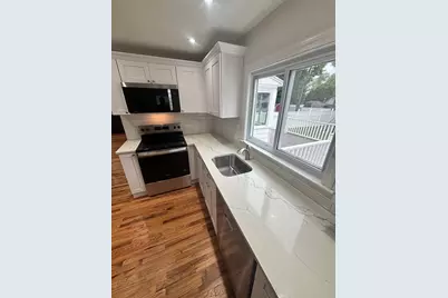 251 May St, Worcester, MA 01602 - Photo 6