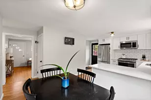 19 Mathewson Ave, Attleboro, MA 02703 - Photo 10