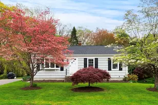 19 Mathewson Ave, Attleboro, MA 02703 - Photo 1