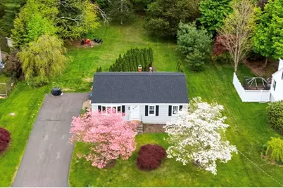 19 Mathewson Ave, Attleboro, MA 02703 - Photo 30