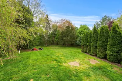 19 Mathewson Ave, Attleboro, MA 02703 - Photo 26