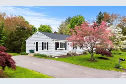 19 Mathewson Ave, Attleboro, MA 02703 - Photo 2
