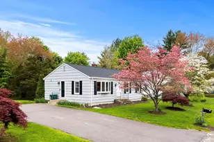 19 Mathewson Ave, Attleboro, MA 02703 - Photo 2